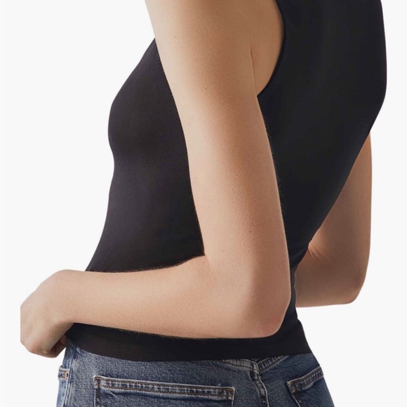 Free People Clean Lines Seamless Muscle Fit Camisole Top Chocolate Merlot XS/S - Picture 2 of 7